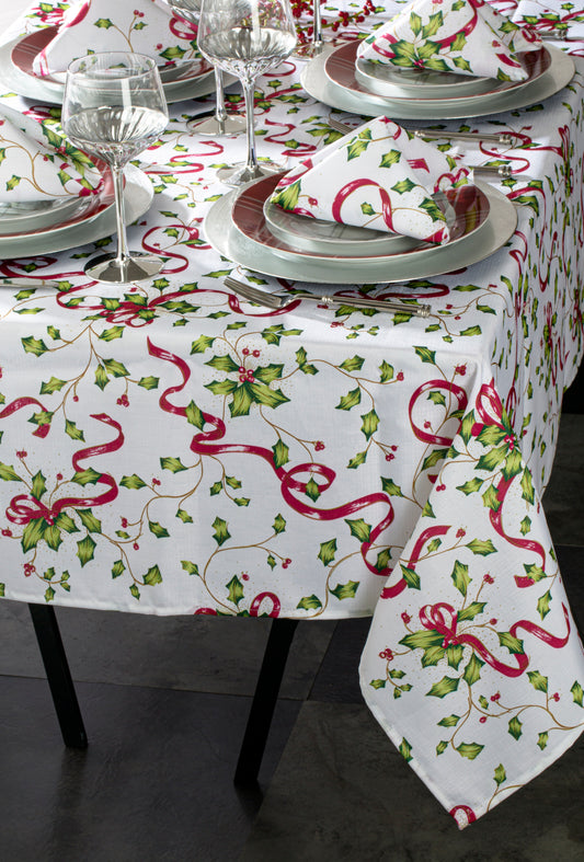 9pc Holly Table Linen Set