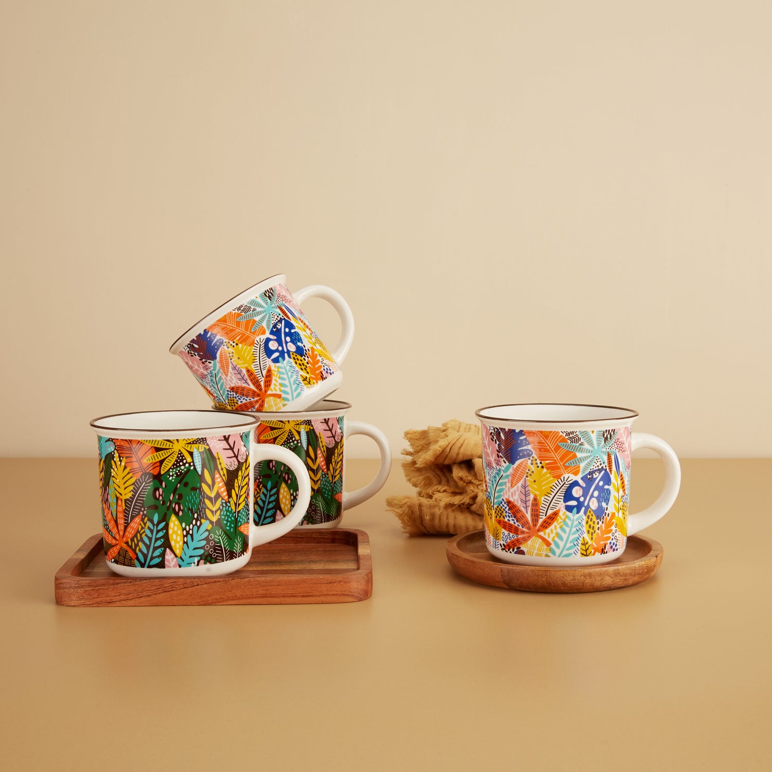 Cups, Mugs & Tea Sets